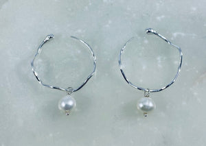 PEARL SWIRL earrings
