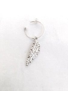 SYMBOL FEATHER earring